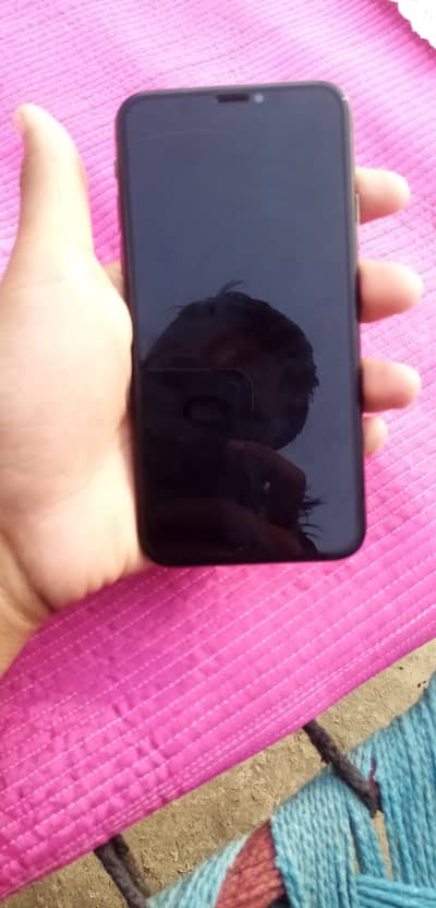 iPhone x pta approved