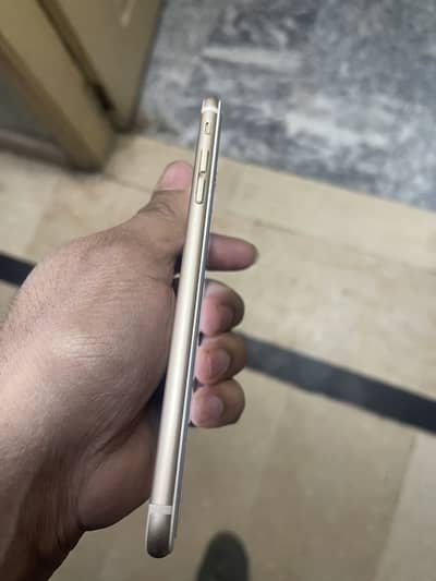 I phone 6 plus 64 gb non