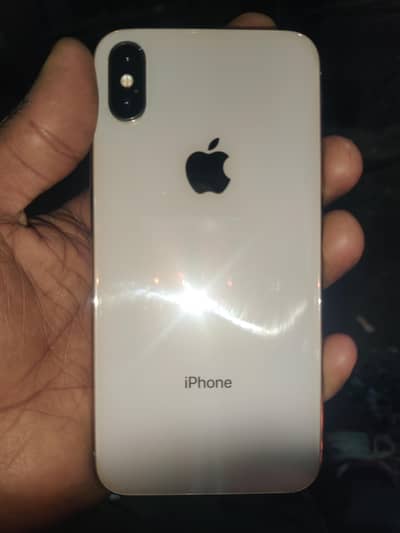 condition 9by10 btri health 77  storage 256gb