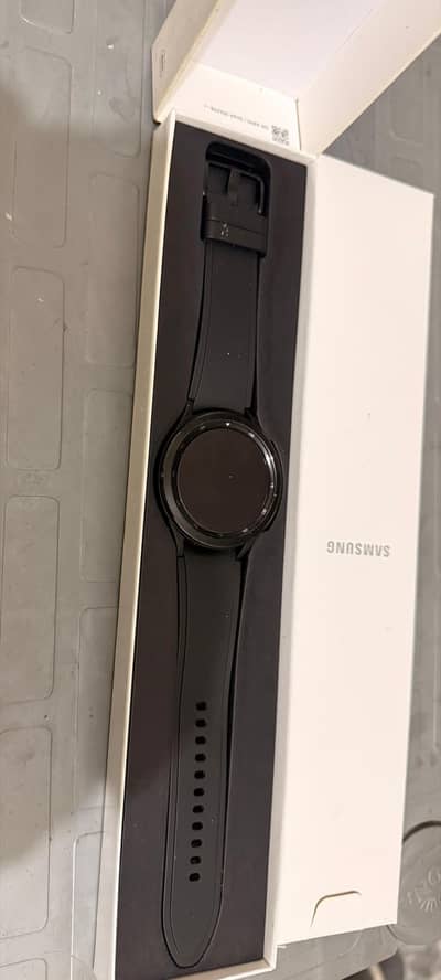Samsung Galaxy watch 4 classic  46mm