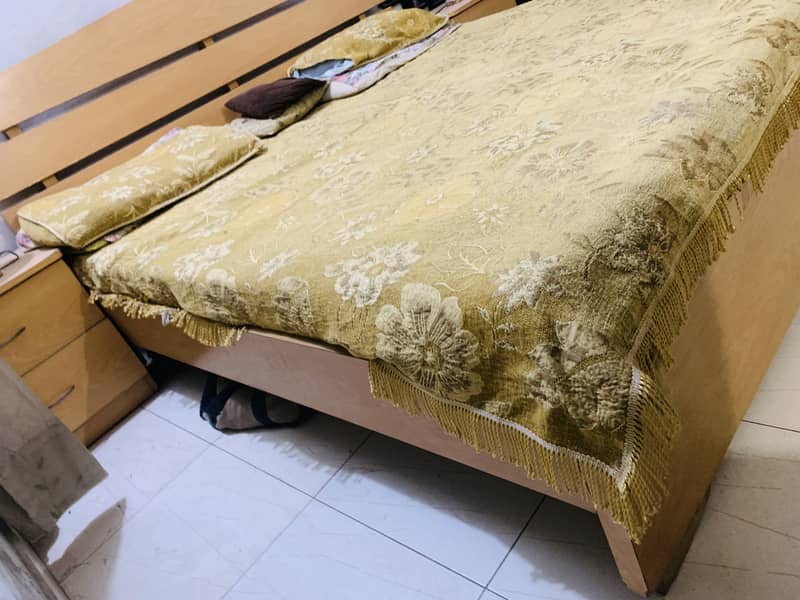 King size bed set 1