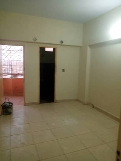 Flat for sale 4 Room 3 bathroom Sector 11 A
