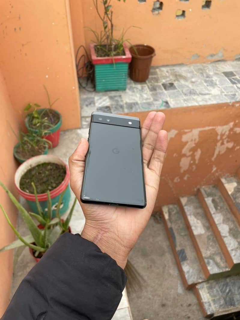 Google pixel 6a 4