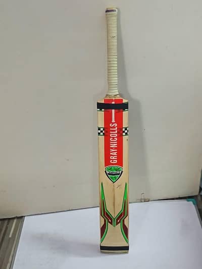 Signed Sarfaraz Ahmed Cricket Bat Hardball