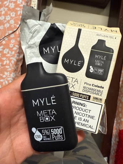 MYLE META VAPE BOX 5000 PUFF DISPOSABLE IN PAKISTAN - Pina colada × 1