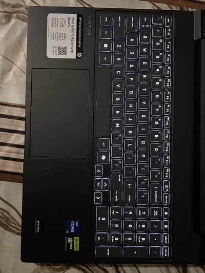 HP VICTUS ( 15-FA2013DHP VICTUS 15 3050 8/512