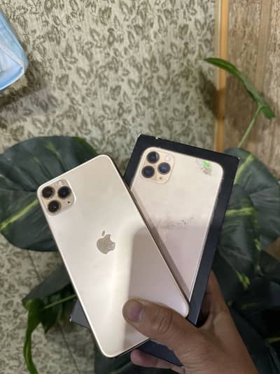 11 pro max  pta approved 10/10 condition  water pack