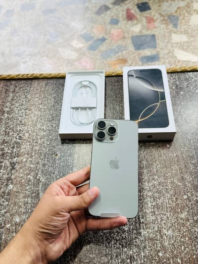 iphone 16 Pro Max Complete Box 256GB Non PTA PHYSICAL Esim 100 Health