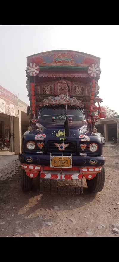 Truck parsh for sale. contact 03005773341.   ,03005926520