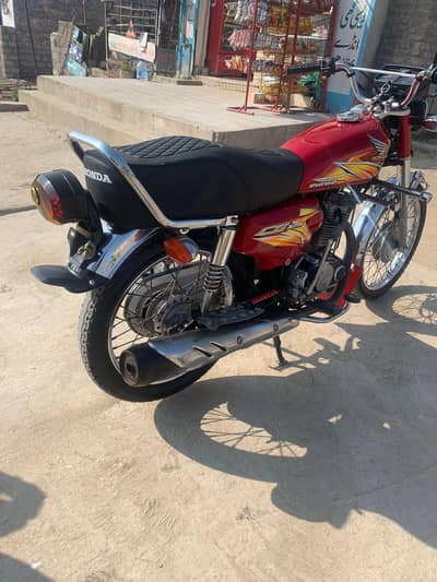 Honda 125 2021 model ALL PUNJAB NO LGA HUA HA