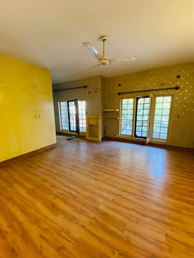 3 Bedroom Apartment Available for rent in g11