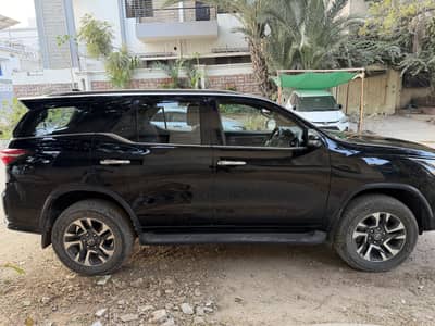 Legender Fortuner