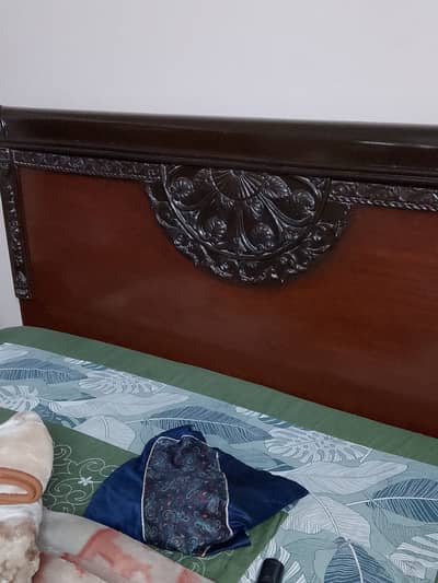 Double Bed, Matress Molty, 3 Door cupboard, 3 Door Divider