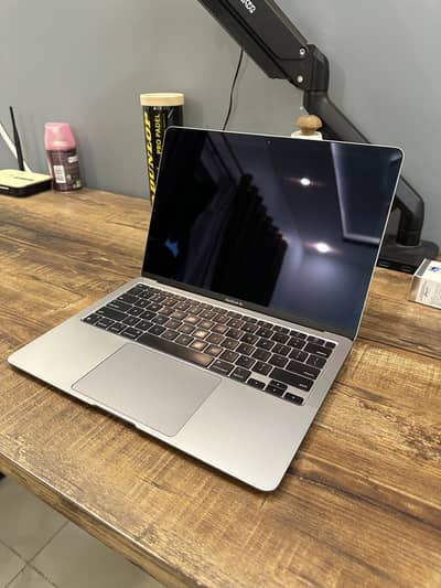 Macbook Air M1 8/256