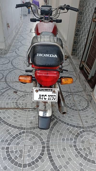 urgent sale bahriya orchard lane