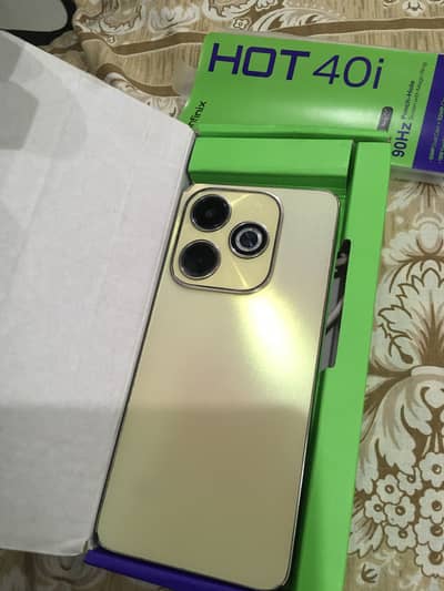 Infinix hot 40i copmlete box charger available in waranty  8+8/128gb