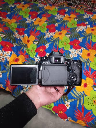 canon 6D mark 2 Tamron 28-75mm lens original ttery ke sath 03018133066