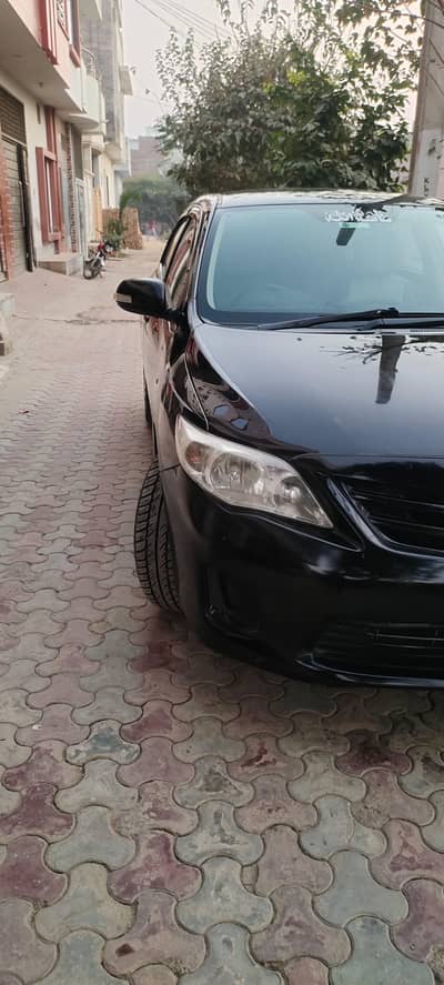 TOYOTA XLi 2012 model  2 piece shower  new tyres allow rims