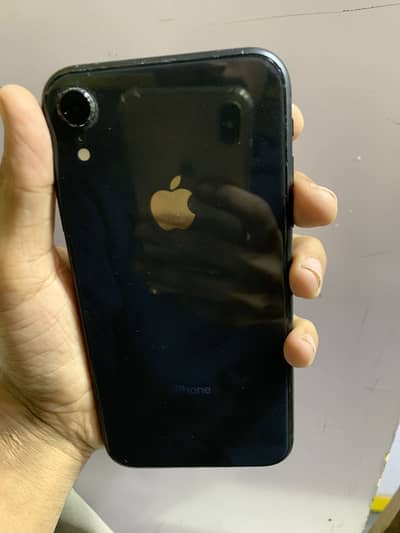 Iphone XR NON FACTORY UNLOCK