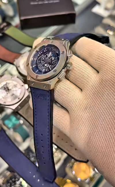 *Hublot watch*