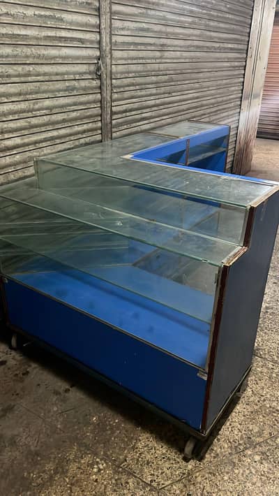 L shape glass display countre for sale saddar karachi