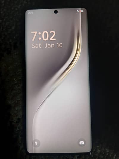 brand new phon 10 by 10