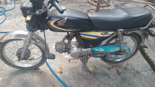 honda70cc 14 15 model genuine all urgent sale