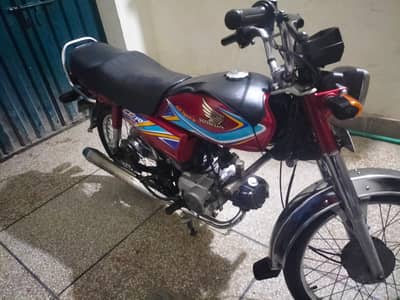 Honda CD 70 2019 model Islamabad number all documents complet just buy