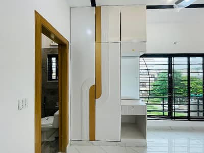 5 Marla Slightly Used Like Brand New Full House Available For Rent In Ideal Location