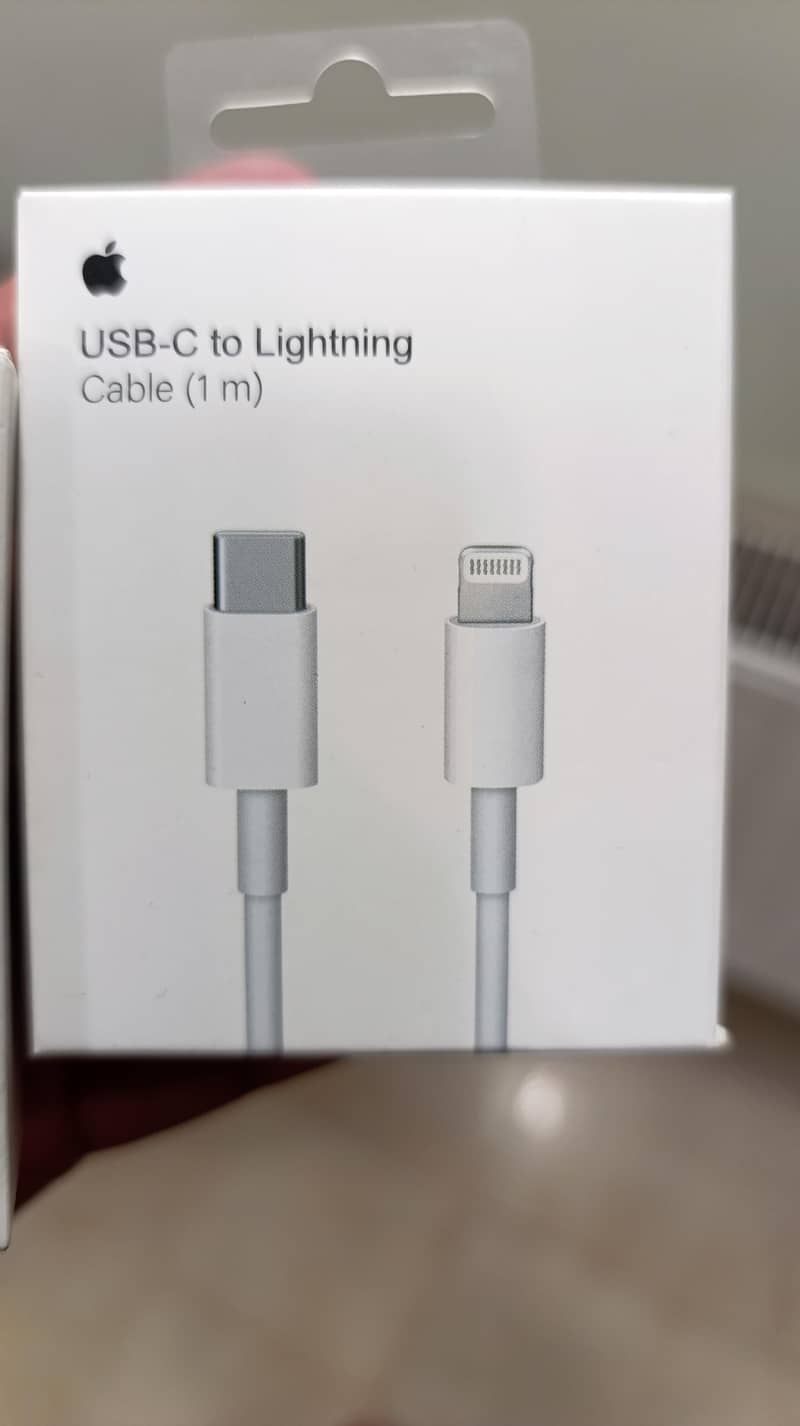 iPhone Data cable & Adapter 3