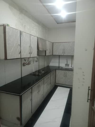 3.5 Marla Triple Storey Full House Available For Rent (Cavalry Extension Walton)