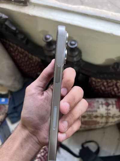 Iphone 15 pro max jv