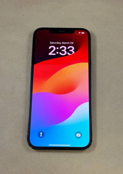 iphone 12 face I'd true tone ok