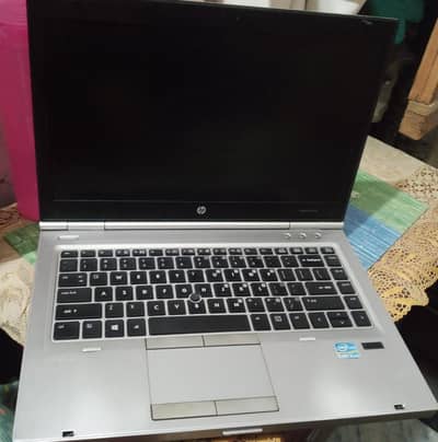 core I 5 3th generation SSD 8 GB ram 128