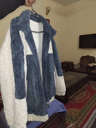 AYZEZE Men's Oversized Color-Block Sherpa Fleece Hooded Jacket