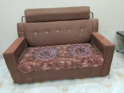 whatsapp number 03280433681 sofa set used