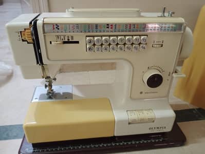 Sewing machine OLYMPIA