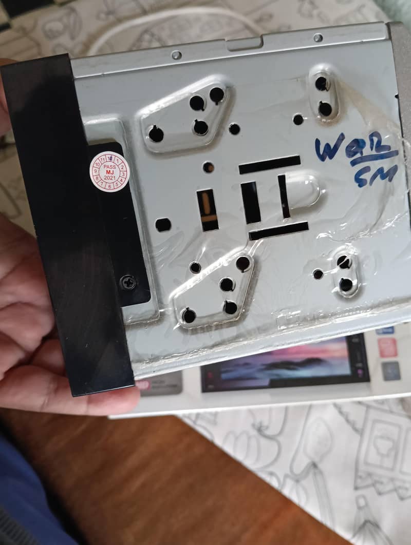 7" Multimedia Touch Screen 3