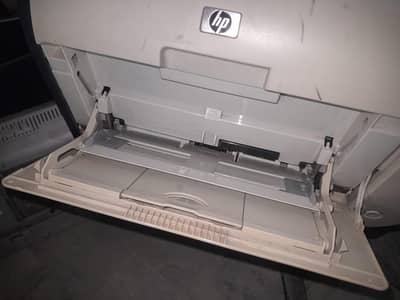 HP Colour LaserJet  Model  No. CP2025