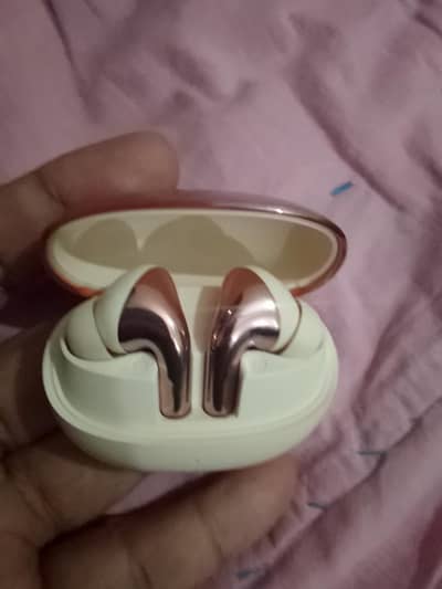 airpods pro 4 original