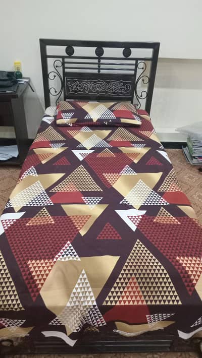 Rod Iron with mattres