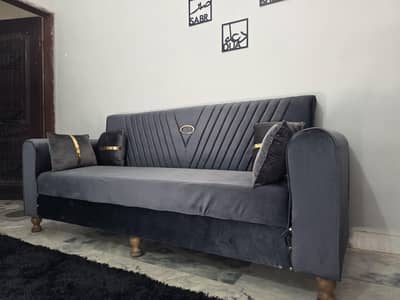 5 seater sofa set brand new condition  with cushions
