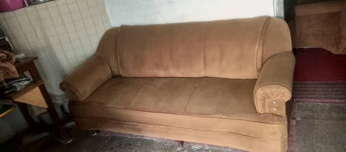 sofa 5 seater for sale karna hai urgent