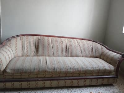 Sofa Set for Sale – Good Condition