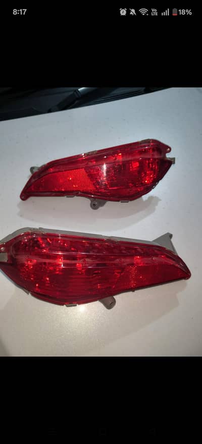 back bumper reflector lights