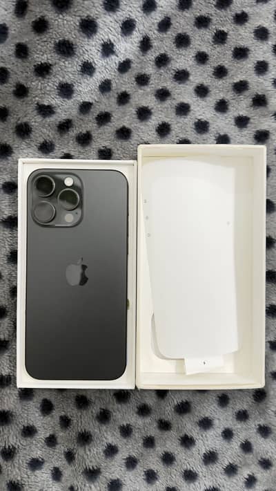 iPhone 15 Pro Max Non Pta - 10/10 Condition - Complete Box