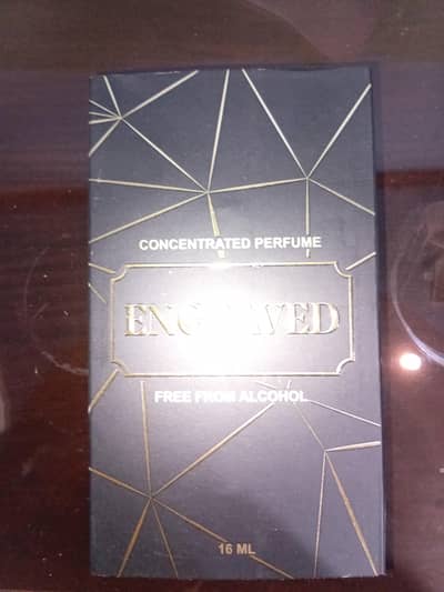 Engraved attar for men