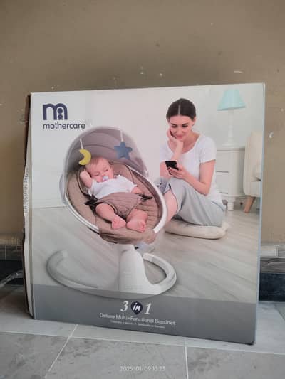 electric swing ,(multi functional bossinet)