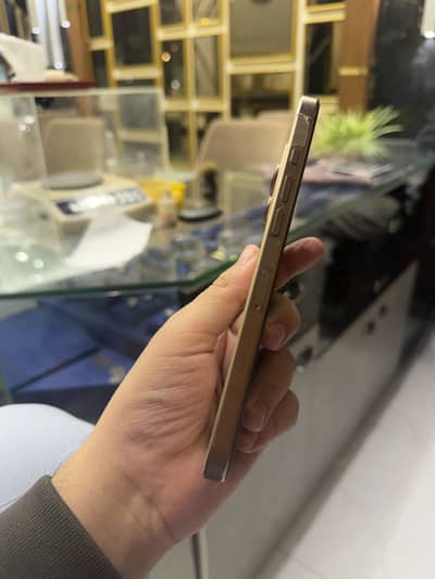 Iphone 16 pro max factory unlock