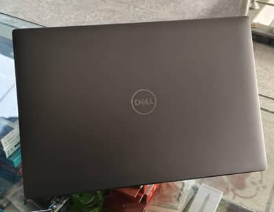 Dell precision 5680 i9 13th Gen 8 GB Nvidia